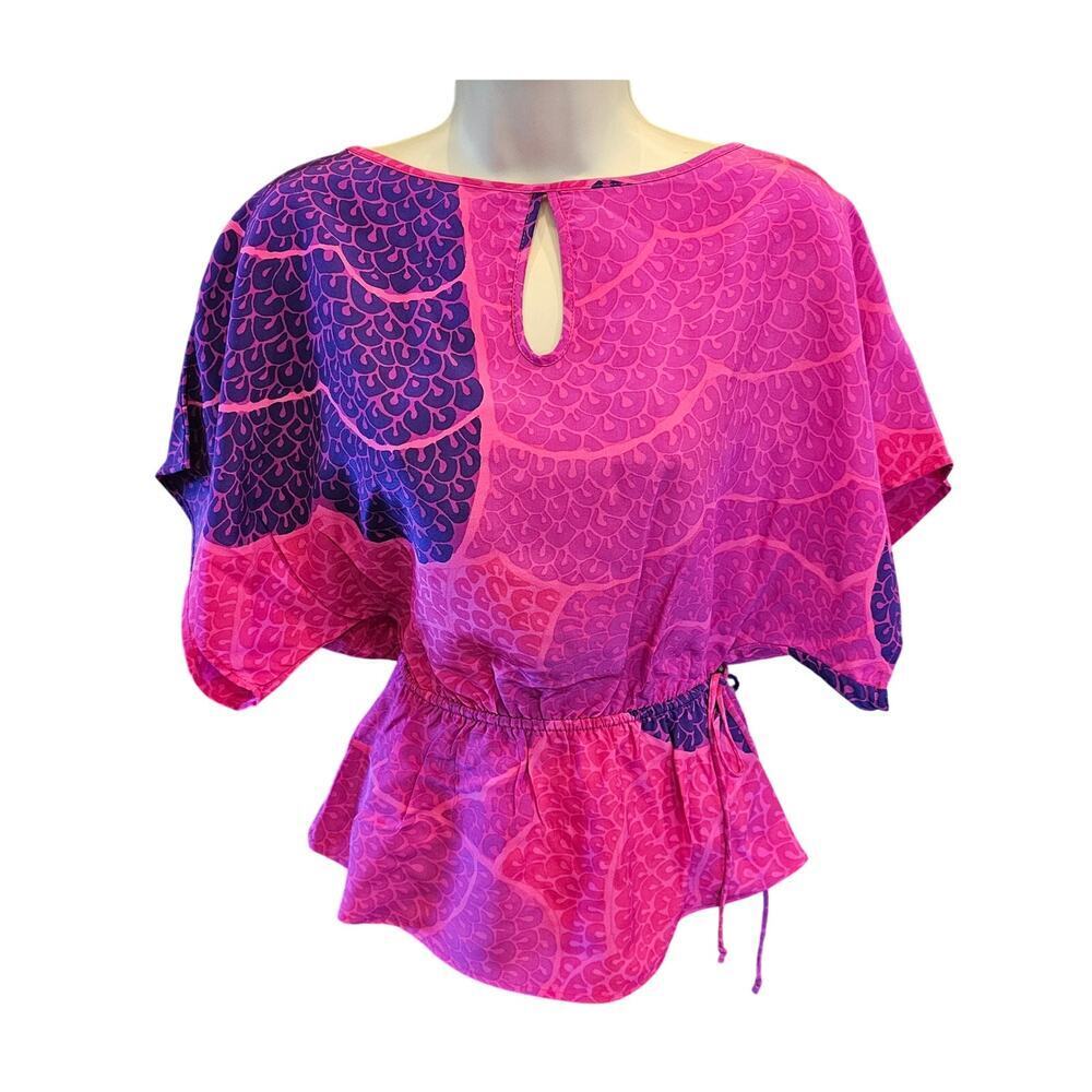 100% SILK TRINA TURK Hot Magenta & Purple Bat-Wing Keyhole Blouson Ruffle Top P